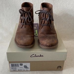 Clarks Carleta Lyon Brown Nubuck